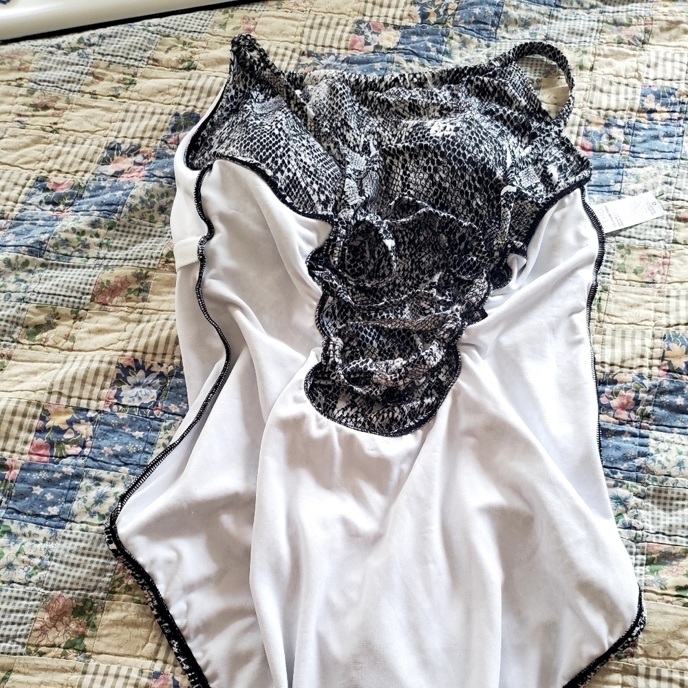 Time and True Bathing Suit - Picture 8 of 16